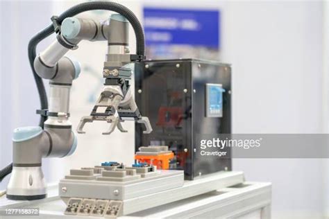 3 Axis Robot Assembly Line 的图像结果