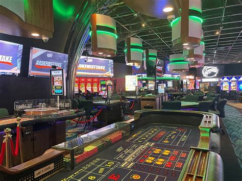 THE POINT CASINO & HOTEL (Kingston) - Hotel Reviews, Photos, Rate ...