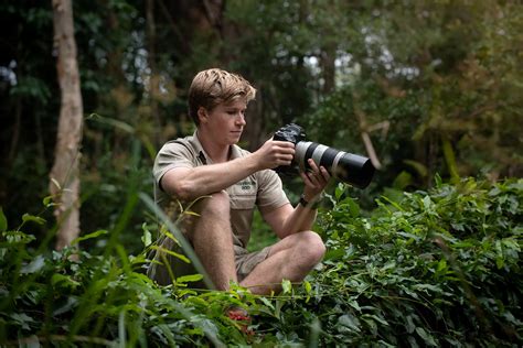 Robert Irwin: Continuing a Wildlife Conservation Legacy with a Camera – Dexity Images