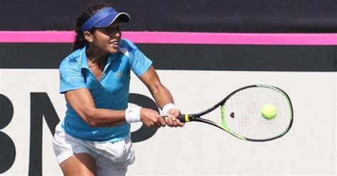 Wimbledon qualifiers: Ankita Raina wins opening round, Indian doubles ...