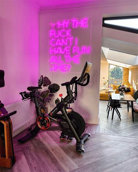 Small Gym 的图像结果