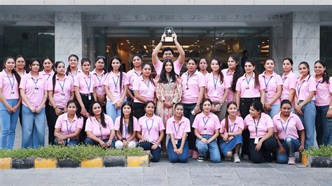 AMA INTERNATIONAL MAKEUP & BEAUTY ACADEMY