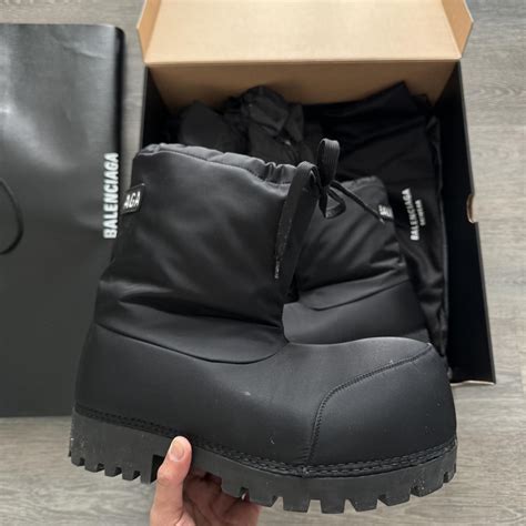 Balenciaga Ski Wear Boots - Black SIZE 41/42 - Depop
