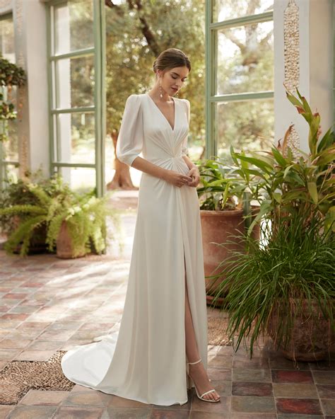 WEDDING DRESS LAUREN | ALMA NOVIA