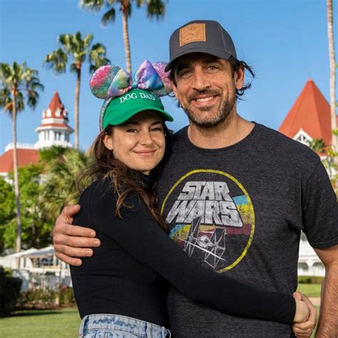 Aaron Rodgers Parents: Meet Edward Wesley Rodgers and Darla Leigh ...