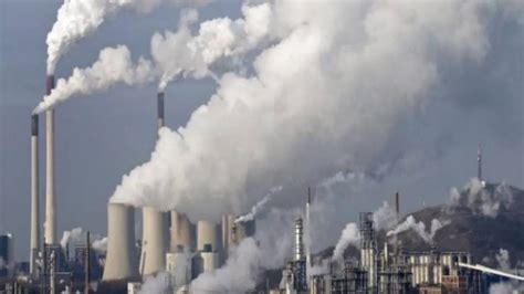 Air Pollution 2nd Biggest Health Risk In India, Annual Economic Cost ...