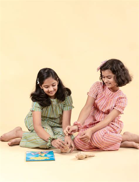 Responsibly Crafted Premium Outfits for Kids Girls - Shop Tweeny Mini