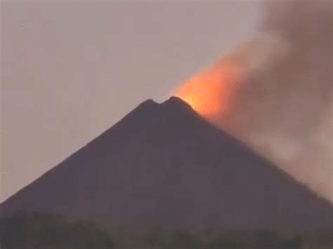Barren Island Volcano Eruption, Andaman Nicobar Islands; India’s Only ...