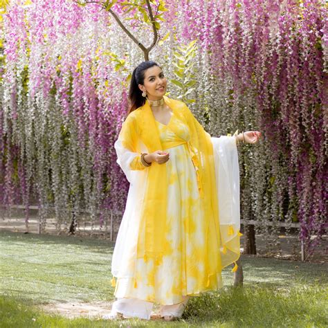 Yellow Angrakha Tie Dye Suit Set – Swish By Dolcy & Simran