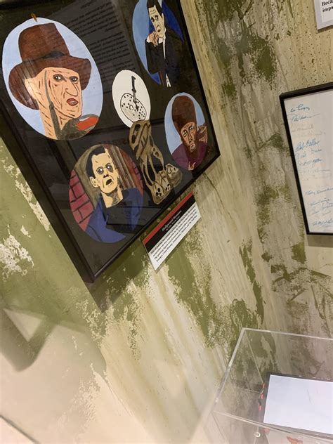 Painting done by John Wayne Gacy at Alcatraz East Museum : r/serialkillers