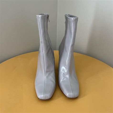 Steve Madden Women's Grey Boots | Depop