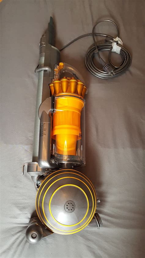 Essais Aspirateur Dyson Ball Multi Floor 2 - Blogue Best Buy