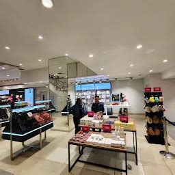 Westside - Clothing store - Bengaluru - Karnataka | Yappe.in
