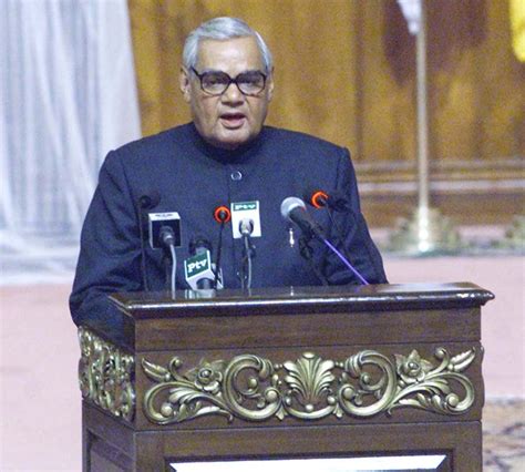 India By The Decades: 1990 – 1999 | Times Knowledge India