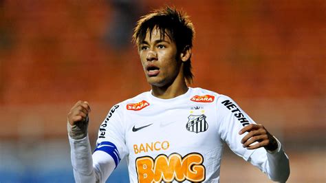 Neymar signs for Santos: The prince who never became king at Barcelona or PSG - BBC Sport