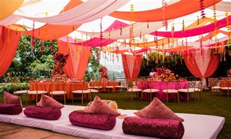 20 Best Wedding Tent Decoration Ideas for Your Big Day
