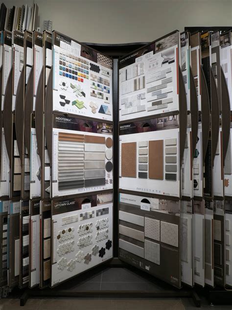 Bellevue Tile Showroom - SDA Flooring Inc.