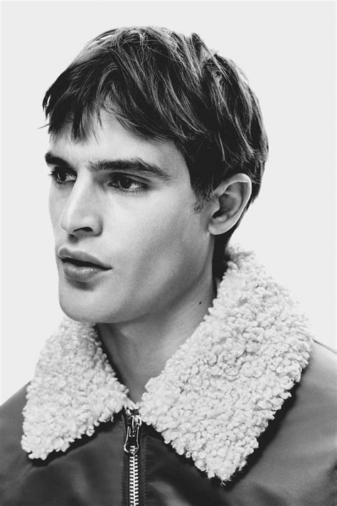 Loose Fit Nylon bomber jacket - Dark mole - Men | H&M IN