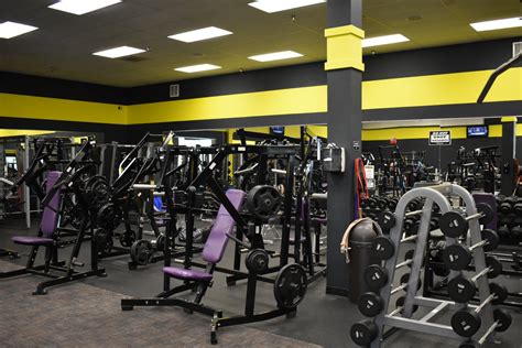 West Coast Fitness Lacey: Building Community, Muscle and Opportunities ...