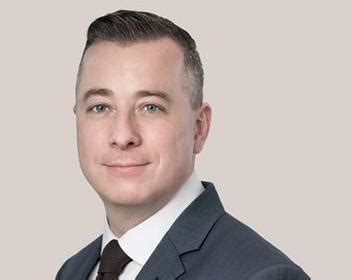 Canadian Lawyer Magazine mentions Paul Logan in an article on joining ...