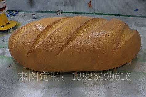新款玻璃钢网红面包蛋糕店铺招牌面包造型门头雕塑美陈_港粤雕塑艺术厂家-站酷ZCOOL