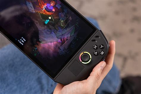 Lenovo Legion Go 2 Review: A Handheld Made For Big, Meaty Claws