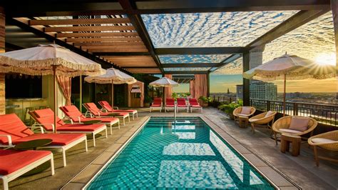 Best swimming pools in New Orleans hotels - Axios New Orleans