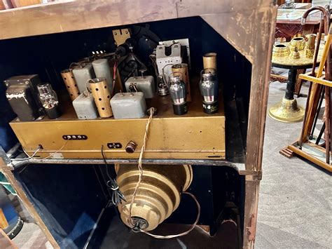 Zenith 1939 Art Deco model 12S370 Streamline 12 Tube Bluetooth Restored ...