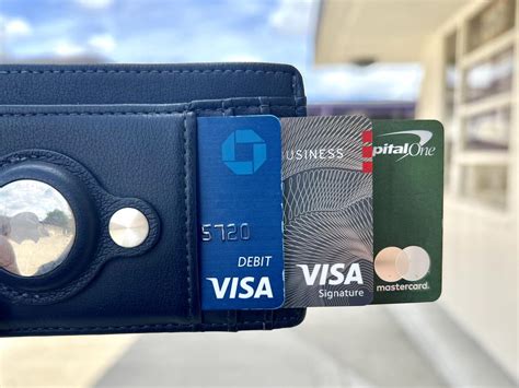 The future of wallets: How do bank failures reflect the evolution of ...