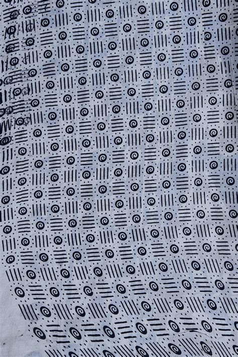 Allover Floral Design Rust Red Kalamkari Cotton Saree – Sundari Silks