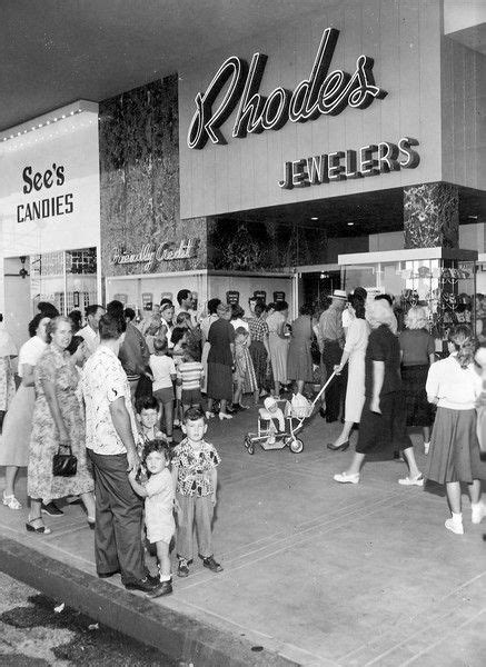 Lakewood Center mall shops open, 1952 | Lakewood, Ca history, Lakewood ...