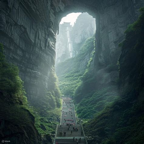 3-Day Best of Zhangjiajie, Hunan Tour (Premium 4-Star Hotel ...