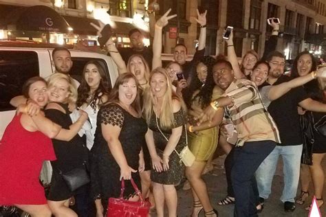 New York City Bar Crawl - Viator