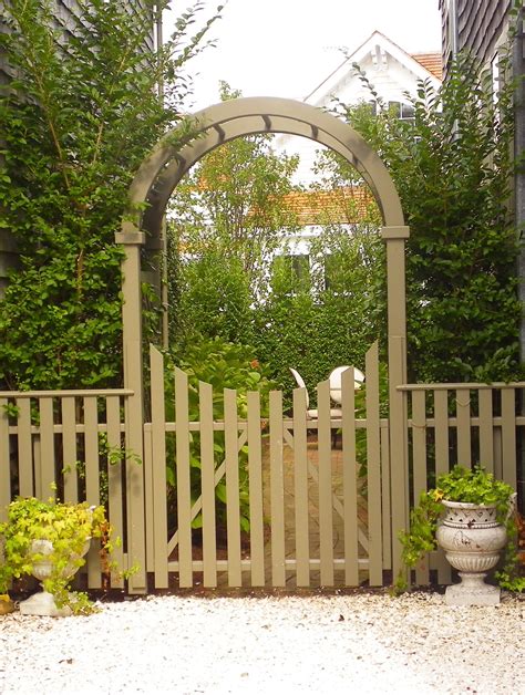 Arched Wooden Gate Garden Design
