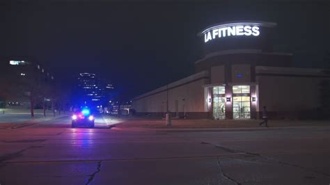 Police investigating after shot fired inside Edina LA Fitness | kare11.com