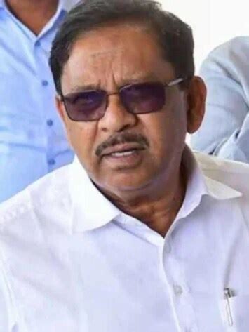 Massive fire in Mumbai’s high-rise building, residents move to Police ...