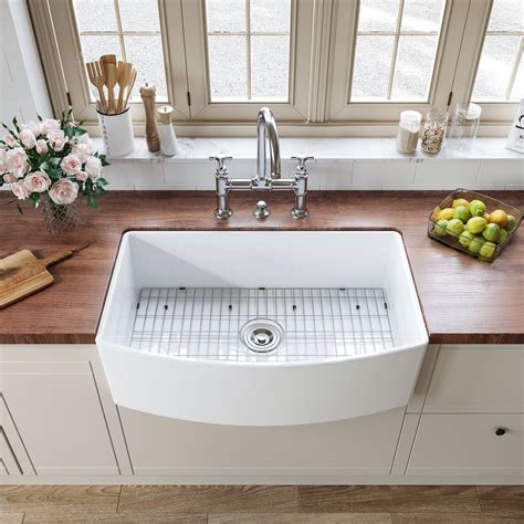 HOROW Hadley 33" L x 18" W U-shaped Fireclay Farmhouse Kitchen Sink ...