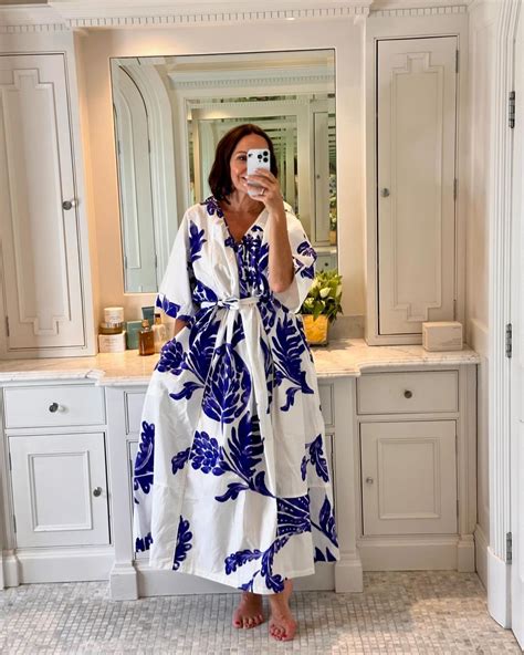 23 Resort Wear Ideas for Women Over 50: Classy, Plus Size, Beaches ...