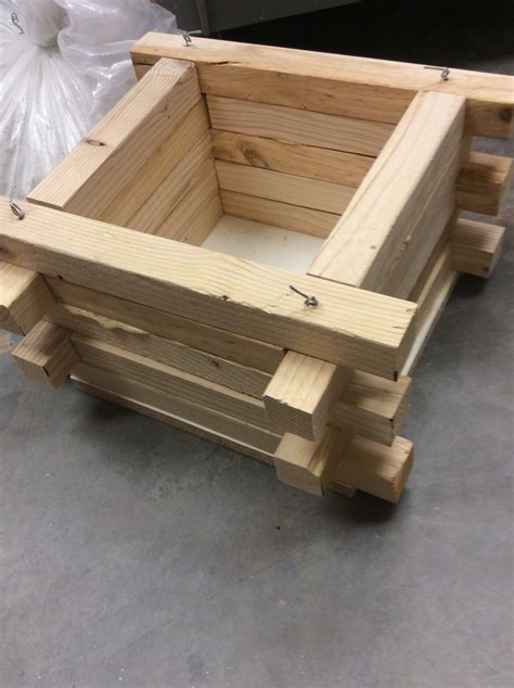 Wooden Flower Pot : 4 Steps - Instructables