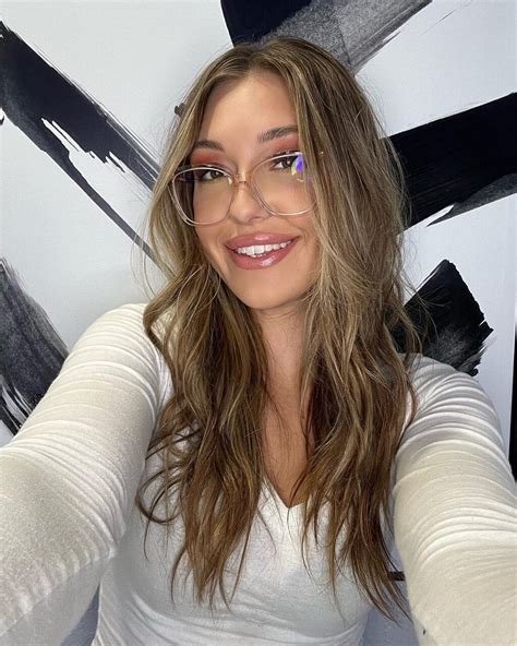 Savannah Dexter Age, Height, Net Worth, Boyfriend, Real Name