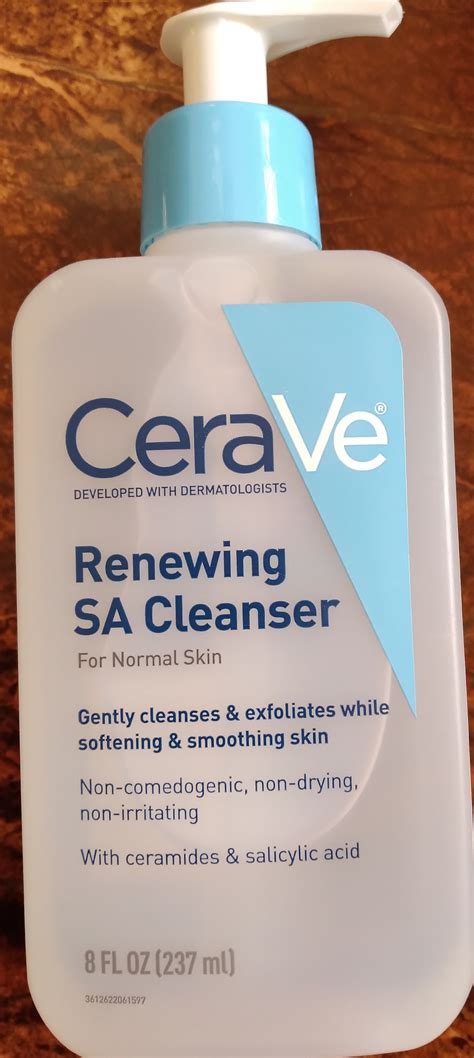 CeraVe renewing SA Cleanser - Afriven