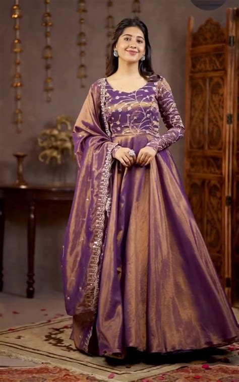 Purple Embroidered Sequin Anarkali Suit Set | Hansh Couture