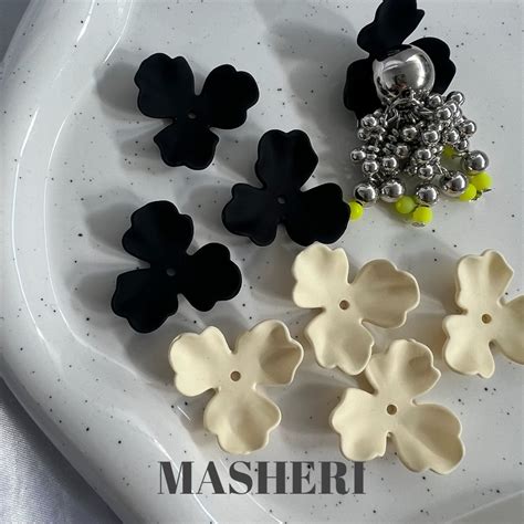 4P フラワーラバー加工 アクリルC135 | MASHERI partsshop