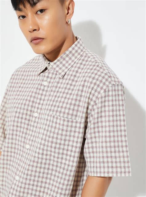 Buy URN_N Men Checked Crop Shirt Online at just Rs. 999.0 ...