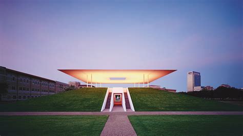James Turrell's "Twilight Epiphany" Skyspace – Art Installation Review ...