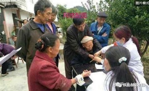 领鸡蛋诱骗35名老人共1.2万最新素材