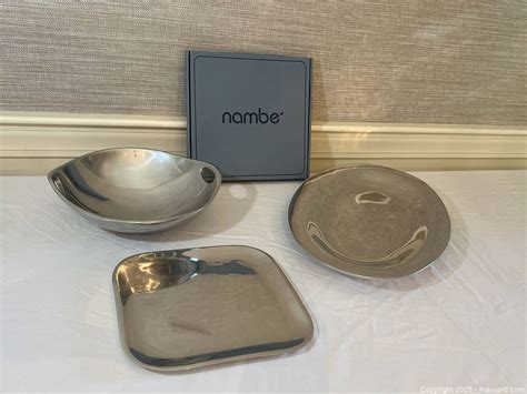Set of Nambe Alloy Serving Pieces | Sudbury (Massachusetts, USA) SELLER MANAGED Downsizing ...