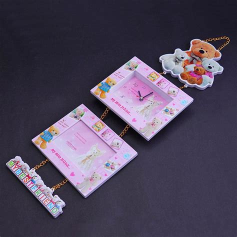 Send Wall Clock N Chocolate Gift Combo Online | Rakhibazaar.com