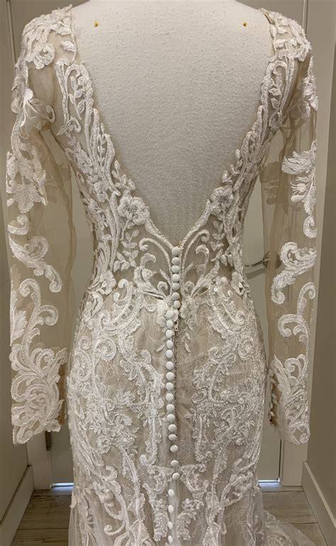 Martina Liana Sample Wedding Dress Save 29% - Stillwhite