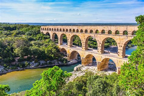 Mapa Do Aqueduto Pont Du Gard Vetores De Pont Du Gard Aqueduto Na